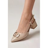 V-Royal Nude Bej Rugan Işıltılı Altın V-Toka Detaylı Elegant Slingback - Sivri Burun Alçak Kare Topuklu Tasarım Kadın Ayakkabı