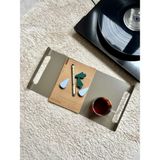 Vasa Concept Dekoratif Metal Tepsi – 40×20×3,5 cm | Sıcak Bej Kahverengi | Modern Sunum ve Orta Sehpa Tepsisi | Metal Dekor Ürünü | Organizer Skar TD-003 | - 1 Adet