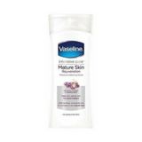 Vaseline 400 ml Intensive Care Mature Vücut Losyonu