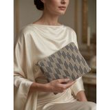 Veloria Bag & Scarf Veloria Bag Zigzag Clucth Çanta Dokuma Kumaş ve Koruma Pedi Içeren Ipad Tablet Taşıma Çantası