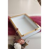 Verda Çerçeve 30X40 Cm Derin Beyaz-Gold Özel Gün Çiçekleri Için Anı Çerçevesi! Gül Çerçeve Kutusu!