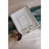 Verda Çerçeve 40X50 Cm Gümüş Fotoğraf Bölümlü 8 Cm Derinliğinde Isimli Ledsiz Çerçeve! Gül Kutusu