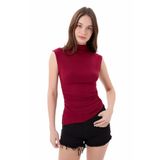 vesantia Bordo Dik Yaka Kısa Kollu Büzgü/Drape Detaylı Fitted/Vücuda Oturan Asimetrik Örme Bluz