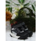 Vicco 946.F24K.421 Annie Siyah Rahat Erkek Çocuk Bot