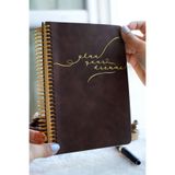 Victoria's Journals A5 Spiralli Vegan Deri Süresiz Planlayıcı Ajanda. 100 gr. Ivory. 224 sayfa.