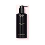 Victoria's Secret Very Sexy Night Nemlendirici Vücut Losyonu 250 ml Kadınlar İçin İpeksi Dokunuş
