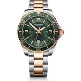Victorinox Swiss Army Victorinox 242008 Maverick Quartz Erkek Kol Saati - Yeşil
