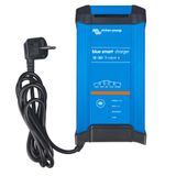 Victron Energy Mavi Akıllı IP22 12 Volt 30 amp 230V, 3 Çıkışlı Akü Şarj Cihazı CEE 7/7, Bluetooth