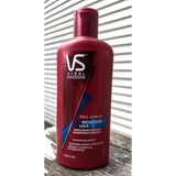 Vidal Sassoon Saç Şampuanı Moisture Lock Saçı Derinlemesine Nemlendirir 355ML