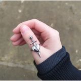 Vintage Gotik Moda Kuru Kafa Hançerli Kalp Yüzük - Takı ve Hediye Için Mükemmel Seçim