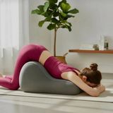 Viscora Çiftler Için Yakınlık Yastığı | 3D Ergonomik Kama Tasarım | Kalça, Bel, Boyun ve Bacak Destekli Visco Yastık - 40 x 50 cm - Gri