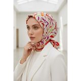 Vissona %100 Twill İpek Geometrik Desenli Kırmızı- Mürdüm Renkli 90x90 Eşarp Dikim Şekli : El Dikişi