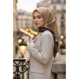 Vissona %100 Twill İpek Kenar Motifi Çiçek Desenli Bej - Siyah Renkli 90x90 Eşarp Dikim Şekli : El Dikişi