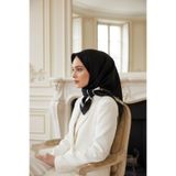 Vissona %100 Twill İpek Kenar Motifi Çiçek Desenli Siyah - Krem Renkli 90x90 Eşarp Dikim Şekli : El Dikişi