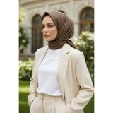 Vissona %100 Twill İpek Monogram Desenli Sütlü Kahve Renkli 90x90 Eşarp Dikim Şekli : El Dikişi