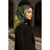 Vissona % 57 İPEK % 43 VİSKON Twill İpek Geometrik Desenli Haki Renkli 90x90 Eşarp Dikim Şekli : El Dikişi