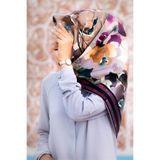 Vissona % 57 İPEK % 43 VİSKON Twill İpek Sulu Boyalı Çiçek Desenli Mor - Vizon Renkli 90x90 Eşarp Dikim Şekl