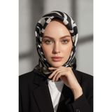 Vissona % 57 İPEK % 43 VİSKON Twill İpek Zebra Desenli Siyah - Beyaz Renkli 90x90 Eşarp Dikim Şekli : El Dik