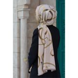 Vissona LÜKS MEDİNE İPEĞİ ZİNCİRLİ KEMER DESENLİ TAŞ RENKLİ 75X195 KIRIŞMAZ ŞAL MOSS KREP DİKİŞ TİPİ İTALYAN
