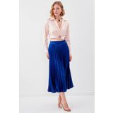 Vitrin Bel Kısmı Detaylı Crop Saten Bluz