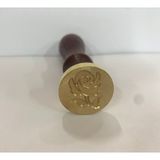 Vki Ahşap Saplı Mühür Gül Modeli 25MMX90MM. +1 Adet Kırmızı Mühür Mumu Hediye