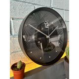 VOLANTE® Modern Duvar Saatleri HEAVEN Serisi 30 cm Ø Gerçek Cam Ev/Ofis/Mutfak/Sınıf/Okul Sessiz & Akar (SİYAH-GÜMÜŞ)