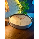 VOLANTE® Modern Duvar Saatleri NOBLE Serisi 35 cm Ø Gerçek Cam Ev/Ofis/Mutfak/Sınıf/Okul Sessiz & Akar (BEYAZ-KIRMIZI)
