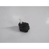 Volkswagen Bora- 99/05 Far Motoru 12v Yan Soket Girişli Bfn