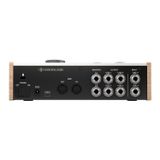 Volt 476 | Yeni nesil 24-bit / 192 kHz, 4-Giriş / 4-Çıkış, 610 MicPre ve 1176 Compressor Modellemeli, USB-C Ses Kartı