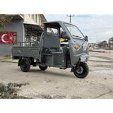 Volta Vt5 Gri Renkli Elektrikli Üç Tekerlekli Motosiklet 3500W Motor ve 50 km Menzil ile Yüksek Performans