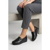 Walkenzo 5247 Kadın Hakiki Deri Esnek Ultra Rahat Comfort Tam Ortopedik Anne Ayakkabısı - Siyah