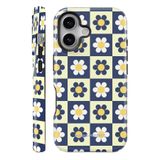 WANNA PROTECT iPhone 16 ile Uyumlu Çift Katmanlı Darbe Emici Koruma Kılıfı, Dama Papatya, Parlak protect_ip16_summer
