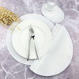 Weare2 Beyaz Renkli Yuvarlak Nakışlı 8 Parça Set Amerikan Servis ve Kokteyl Peçetesi Amerikan Servis - 34 x 34 cm