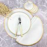 Weare2 Gold Renkli Yuvarlak Nakışlı 8 Parça Set Amerikan Servis ve Kokteyl Peçetesi Amerikan Servis - 34 x 34 cm