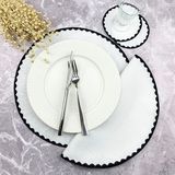 Weare2 Siyah Renkli Yuvarlak Nakışlı 4 Parça Set Amerikan Servis ve Kokteyl Peçetesi Amerikan Servis - 34 x 34 cm
