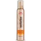 Wella Wellaflex Bukle Dalgalı 200 ML Saç Köpüğü