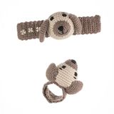 WellGro Cuddly Amigurumi Kahve Köpekcik Çıngıraklı Bileklik Oyuncak
