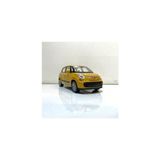 Welly 2013 Fiat 500L 1/36 Ölçek Metal Diecast Model Araba Oyuncak Araba Gerçekçi Detaylar