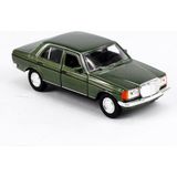 Welly 43681 1/34-1/39 Ölçek Mercedes Benz E-Class W123, Yeşil, Çek-Bırak Mekanizmalı Oyuncak Metal Araba