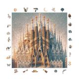 WePuzzleUp Ahşap Puzzle Yetişkin - La Sagrada Familia - 353 Parça, 29 x 29 cm - Yapıştırıcı Folyo Dahil - Benzersiz Şekilli Parçalar & Özel Figürler - S1-20