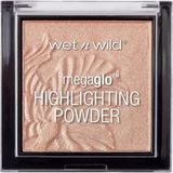 wet n wild MegaGlo Highlighting Powder, Highlighter Makeup, Shimmer Glow, Natural Pink Precious Petals