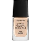 Wet N Wild Photo Focus Dewy Fondöten Aydınlık Görünüm Sağlayan Soft Ivory Renk