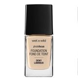 Wet'n Wild Nude Ivory Photo Focus Dewy Lumineux Fondöten