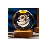 Wolawood Kristal Cam Kar Küresi 3D Hilalde Oturan Astronot Adam Temalı Usb Ahşap Standlı Led Hediyelik Seti
