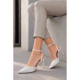 Women Lay-z Kadın Beyaz Taşlı Tül Stiletto 9,5 cm Topuk Rahat Tam Kalıp.