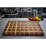 WoodBay Doğal Ceviz Ağacı Şef Kesme Tahtası 45×33×4 cm – Kalın Masif Ahşap Profesyonel Doğrama Tahtası - 0 - 19 L