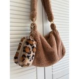 Wooly Joys Leopar Desenli Peluş Cüzdan Anahtarlık / Çanta Charmı / Tüylü Çanta Süsü / Peluş Cüzdan / Bozukluk / Airpods Çantası / 23 Farklı Renk Seçeneğiyle