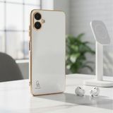 Wowacs Samsung Galaxy A07 Uyumlu Kılıf Kenarları Parlak Altın Renkli Kamera Korumalı Soft Tasarım Kılıf - Beyaz
