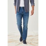 WRANGLER Erkek Arizona Koyu Mavi Straight Fit Normal Bel Düz Paça Esnek Jean Pantolon - Medium Mavi - 31 / 32