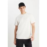 Wrangler Erkek Beyaz Relaxed Fit Dokulu Basic T-Shirt - W2510718104 - Ekru